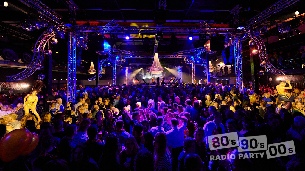 80-90-00-Radio-Party-093