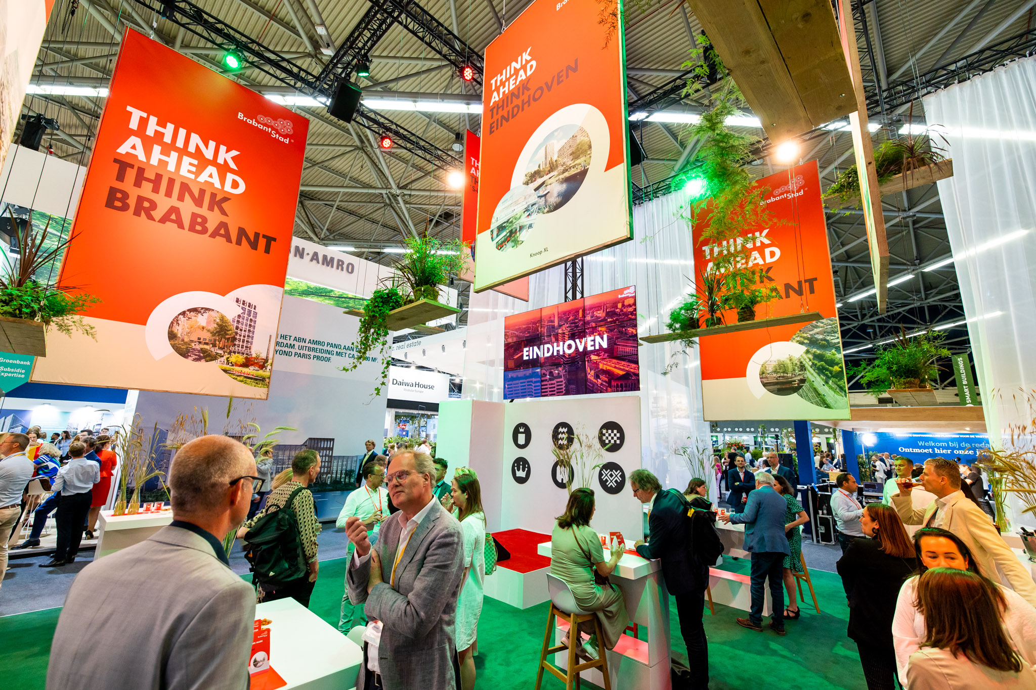 Photography by Maurice Vinken / www.kleurstof.eu